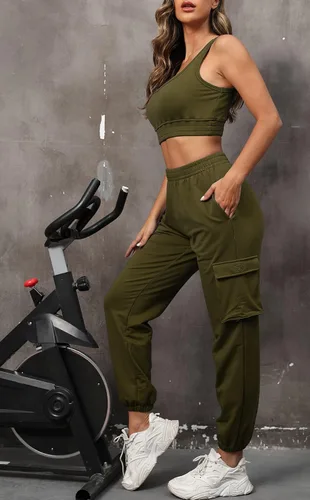 Vista 3 de FUPHINE Women's Two Piece Outfit Sleeveless Crop Tops with Cargo Pants Active Tracksuit Lounge Wear