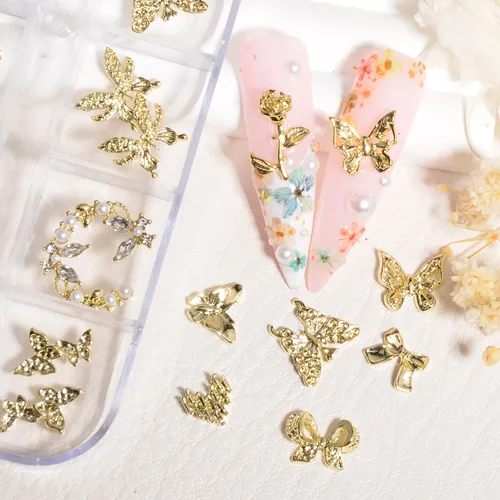 Vista 6 de Nail Art Studs 3D Nail Charms Sparkle Butterfly Nail Charms Gold Studs Rhinstones Pearl Mix Shape Butterfly Flower 3D Nail Jewelry Studs Decor Kit