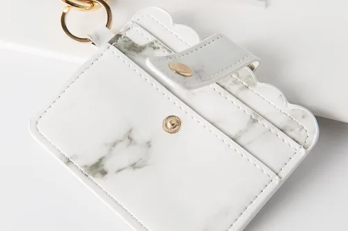 Vista 2 de Real Sic Pulsera de pulsera llavero billetera, soporte para tarjetas de crédito con cuentas de silicona, funda multifuncional de moda para tarjetas