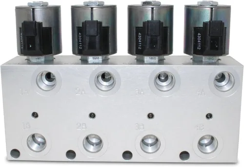 Vista 2 de Summit Hydraulics Kit multiplicador hidráulico, válvula selectora de 4 circuitos incluyendo acopladores y control de caja de interruptores