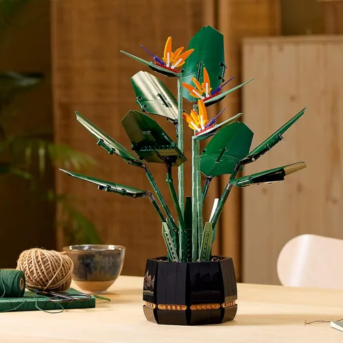 Vista 6 de LEGO 10289 Creator Expert Bird of Paradise - Juego de construcción para adultos, ave de paraíso, plantas artificiales, flores, idea de regalo
