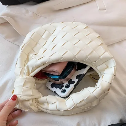 Vista 6 de Bolso tejido de piel sintética suave para mujer, hecho a mano, bolso de hombro tejido, con nudos, casual, para el verano, Negro