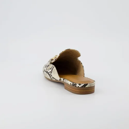 Vista 5 de CUSHIONAIRE Women's Yates Buckle Slip On Mule +Memory Foam, Wide Widths Available