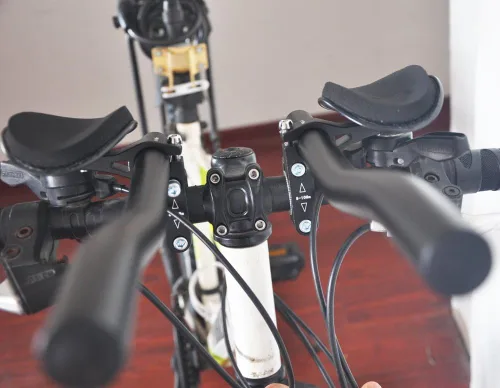 Vista 7 de UPANBIKE Manillar de bicicleta Reposo de bicicleta Manillar contrarreloj Ciclismo TT Bar Triatlón Aero Bar para bicicleta de carretera Bicicleta