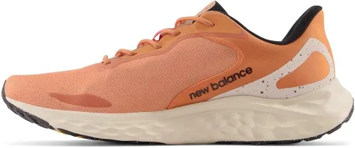 Vista 2 de New Balance Tenis de correr Fresh Foam Arishi V4 para hombre