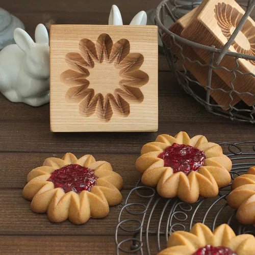 Vista 15 de Molde de Galletas de Madera Herramienta de Decoración de Galletas de Madera Moldes de Galletas 3D Molde de Hornear Gracioso Arte de Relieve Navidad