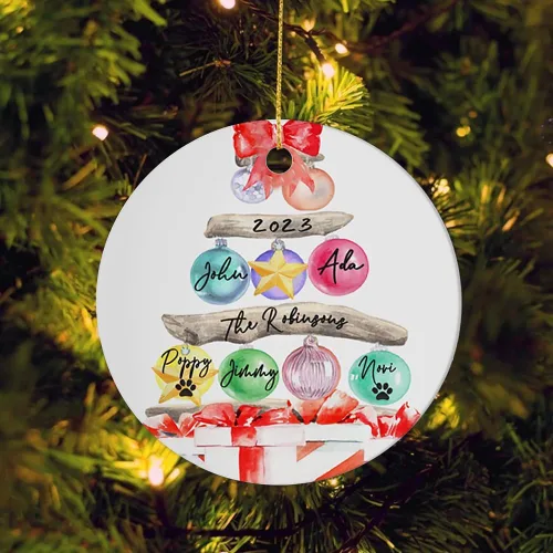 Vista 14 de Adorno de Navidad personalizado para familia, adorno de calcetín de Navidad, adorno familiar para nietos, adorno de Navidad familiar 2023