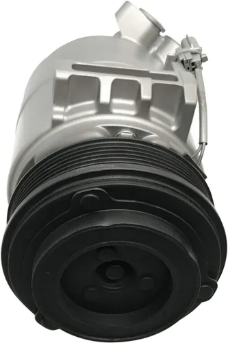 Vista 3 de RYC Compresor de aire acondicionado automotriz y kit de embrague de A/C KT EE45