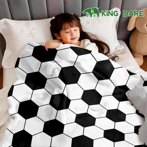 Vista 2 de KING DARE Manta de fútbol – Manta de forro polar suave para niños, regalos únicos de fútbol para niños y niñas de 6 a 12 años, 40 x 50 pulgadas