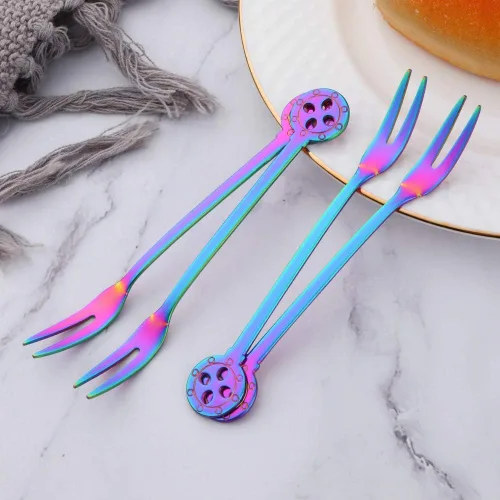 Vista 2 de Fancy - Juego de 10 tenedores de acero inoxidable para aperitivos, tenedores pequeños de postre arcoíris de 4.9 pulgadas, mini tenedores creativos