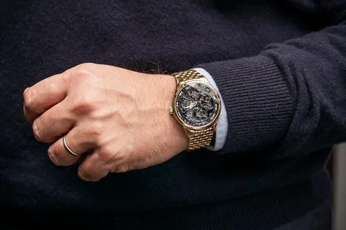 Vista 5 de AGELOCER Reloj de lujo mecánico de esqueleto de acero inoxidable para hombre