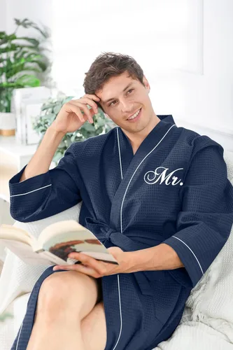 Vista 3 de AW BRIDAL Mr and Mrs Waffle Knit Robe Set for Wedding Engagement Gifts Marina de guerra - Mrs. & Mr.