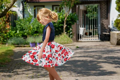 Vista 3 de YJ.GWL Vestido de niña de flores, vestido floral de mezclilla, vestidos de princesa para niñas, vestido blanco de primavera y verano, trajes
