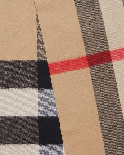 Vista 4 de Burberry 8056851 Bufanda de cachemira Half Mega Check Archive Beige 78.7 x 14.2 in Check, Check, Check