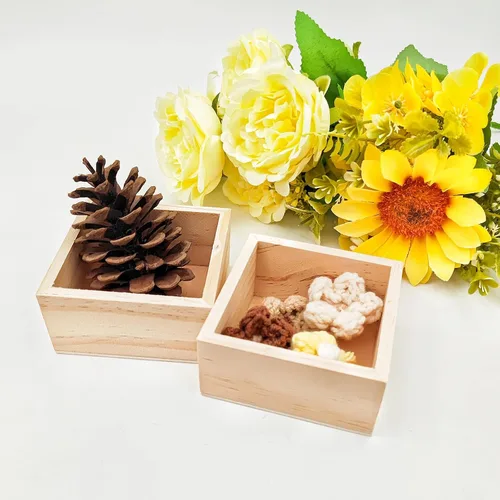 Vista 5 de Anktily 4 Pack Cajas Organizadoras de Almacenamiento de Madera para Manualidades Sin Acabar, Caja de Madera Cuadrada Pequeña de 3 x 3 x 1.6