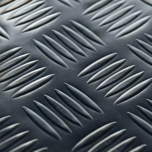 Vista 3 de Rubber Cal - Tapete para piso Diamond Grip