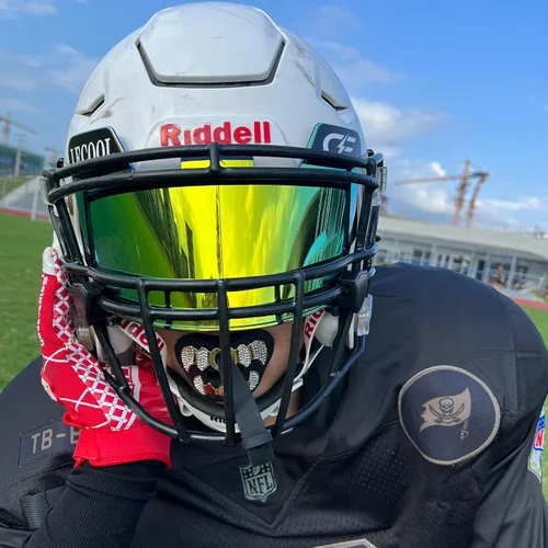 Vista 6 de LeCool Protector bucal de fútbol con correa conectada, 3D Beast Chrome, protector bucal para adultos y jóvenes, pieza para deportes para máximo