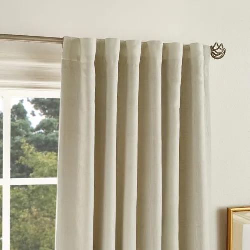 Vista 2 de Martha Stewart Bedford - Par de paneles de cortinas opacas con pestaña trasera, 95 pulgadas, lino