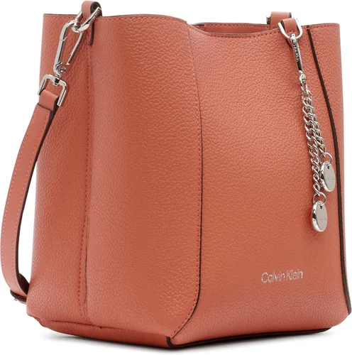 Vista 5 de Calvin Klein Denver Bucket Crossbody