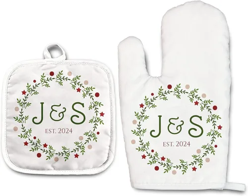 Vista 13 de Angela's Kitchen - Juego de guantes de horno personalizados y soporte para ollas Regalos de cocina personalizados Inauguración de la casa
