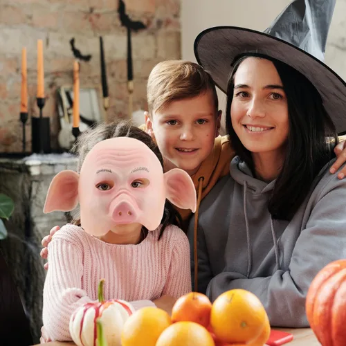Vista 2 de Amosfun Máscara de cabeza de cerdo de Halloween, máscara facial de látex