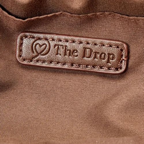 Vista 4 de The Drop Bolso Scrunch Shanae para mujer con cierre de cordón