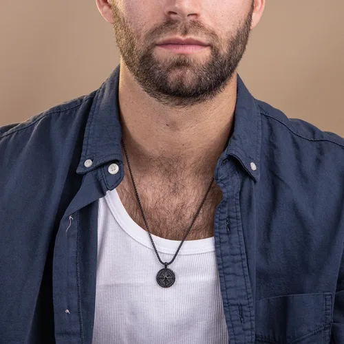 Vista 4 de Galis Collar para hombre, collar de cadena de plata de acero inoxidable de alta calidad para hombres, no se deslustra, cadenas para hombres