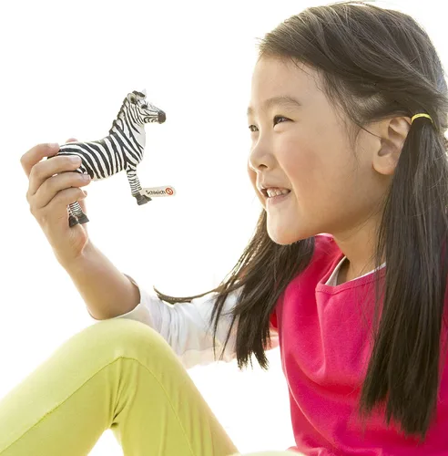 Vista 2 de Schleich Wild Life, figura de animal, juguetes de animales para niños y niñas de 3 a 8 años, potro cebra, a partir de 3 años