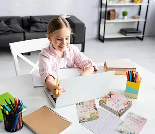 Vista 6 de YYaaloa 8 cuadernos de bolsillo inspiradores florales, cuadernos pequeños a granel para fiestas, oficina, hogar, compañeros de trabajo, suministros