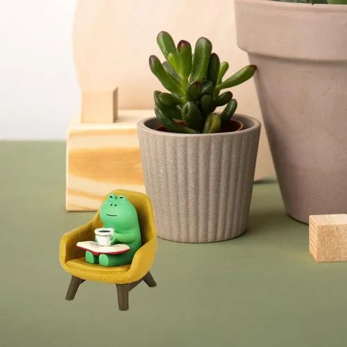 Vista 7 de PEUTIER Estatua de rana en miniatura, mini figuras de rana creativa y divertida, escultura de rana diminutas de resina, decoración para el hogar