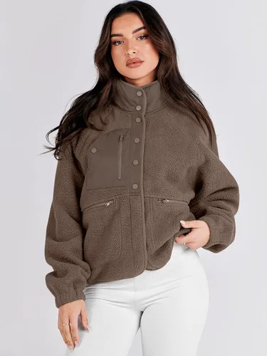 Vista 4 de ANRABESS Chaqueta de forro polar mullido para mujer, estilo casual, manga larga, recortada, con botones, con bolsillos
