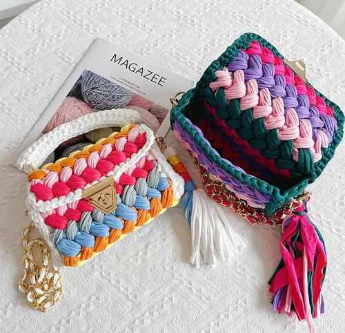 Vista 3 de Bolso cruzado para mujer, bolso de hombro de punto de hilo grueso, bolso de mano tejido a mano, bolso de noche con solapa