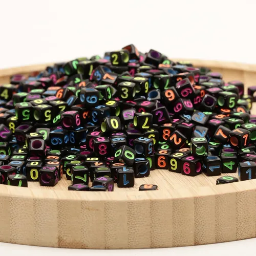 Vista 4 de 1000 cuentas numéricas de acrílico cubo cuentas para la fabricación de joyas (color negro)