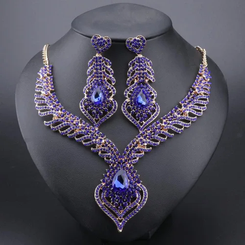 Vista 2 de Collar con colgante de corazón de diamantes de imitación de cristal de moda para mujer, accesorios de fiesta de boda nupcial