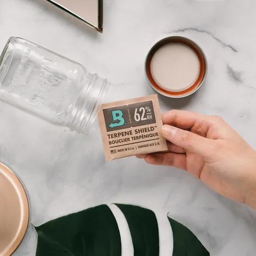 Vista 7 de Boveda 62% RH Tamaño 8-10 Paquete Control de Humedad de Dos Vías - para Almacenar 1 oz - Absorbente de Humedad para Pequeños Contenedores