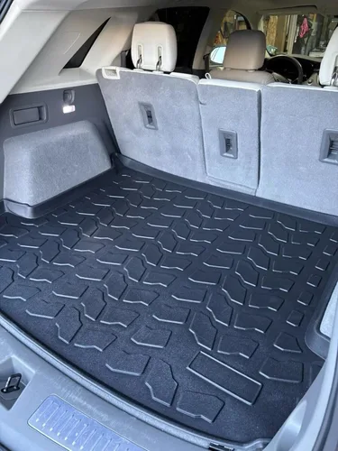 Vista 4 de Forro de carga – Tapete de maletero para Cadillac XT5 2017-2022 – Alfombrillas de maletero resistentes a la intemperie para automóviles con borde