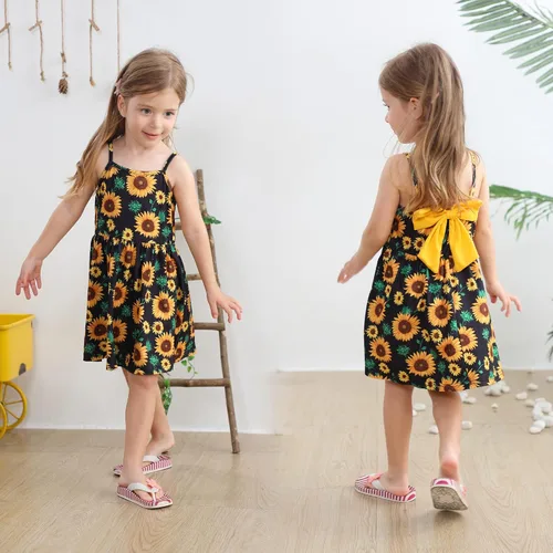 Vista 2 de NUBEEHOHO Vestido de verano para niños pequeños, con diseño de dinosaurio, sin espalda, con lazo, vestido de playa de cumpleaños