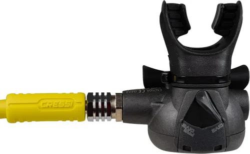 Vista 5 de Cressi Octopus Compact Pro para reguladores de buceo - Compacto, fiable, ligero y cómodo - Fabricado en Italia por Cressi