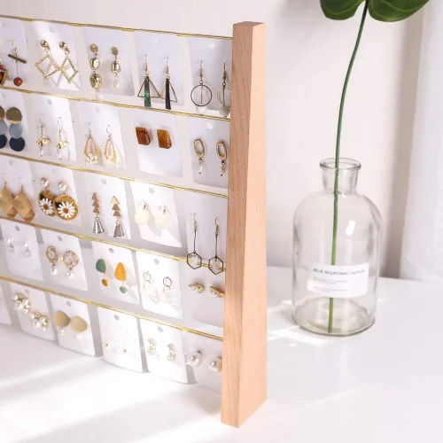 Vista 3 de GemeShou Estante organizador de joyas de haya de 5 niveles estante de almacenamiento al por menor soporte de exhibición de pendientes de madera
