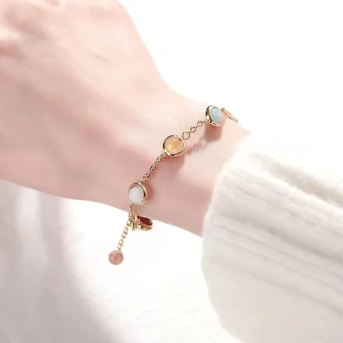 Vista 2 de Pulsera de cristal curativo hecha a mano para niñas y mujeres