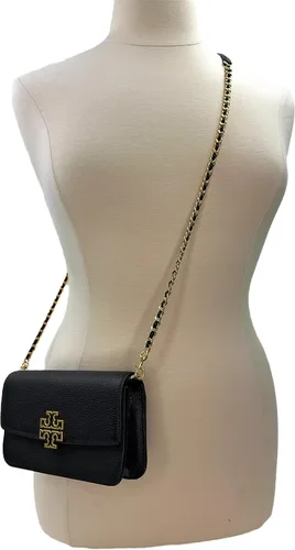 Vista 2 de Tory Burch Cartera Britten Pebble Chain para mujer con correa de muñeca