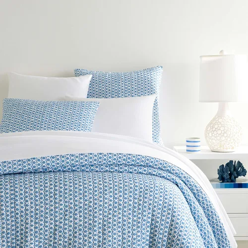 Vista 7 de Pine Cone Hill Tyler - Funda de almohada acolchada índigo, tamaño estándar, patrón gráfico azul