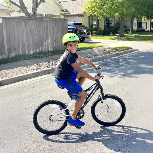 Vista 5 de JOYSTAR 20 Inch Kids' Bike for Boys Girls Ages 7-13 Years Old, Dual-Suspension Kids Mountain Bike with Dual Handbrake & Kickstand, Multiple