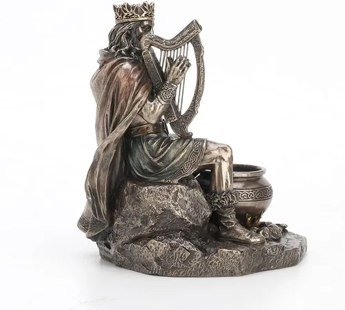Vista 3 de Veronese Design Escultura de resina bronceada fundida en frío de 7 1/4" de alto dios celta Dagda Druida rey de Tuatha de Danann