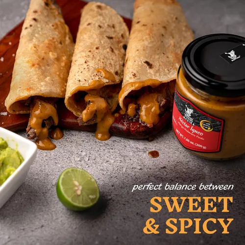 Vista 6 de FUEGO MEXIKA Paquete de 3 Salsas Mexicanas Gourmet Esenciales - Kit de Salsas Premium - Mango y Habanero - Morita y Chipotle con Ajo - Habanero
