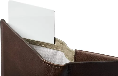 Vista 5 de Bellroy Note Sleeve - Edición premium (cartera delgada de cuero, billetera, billete), Marrón, Minimalista