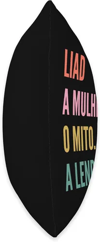 Vista 2 de Funny Portuguese First Name Design - Liad Throw Pillow