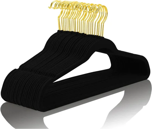 MIZGI Paquete de 30 perchas de terciopelo de alta calidad, resistentes, antideslizantes, delgadas, perchas de terciopelo negro, ganchos dorados,