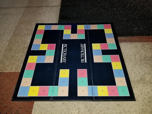 Vista 4 de Bible Pictionary - el juego del sorteo rápido - Primera edición