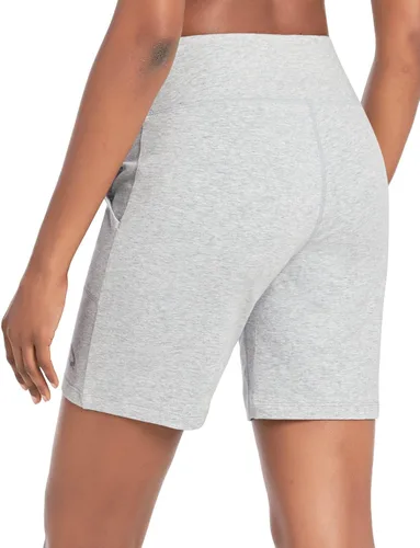 Vista 2 de BALEAF - Bermudas de correr para mujer, shorts largos deportivos de cintura alta con bolsillos